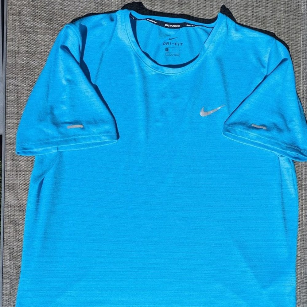 Nike Running Dri-Fit Size L